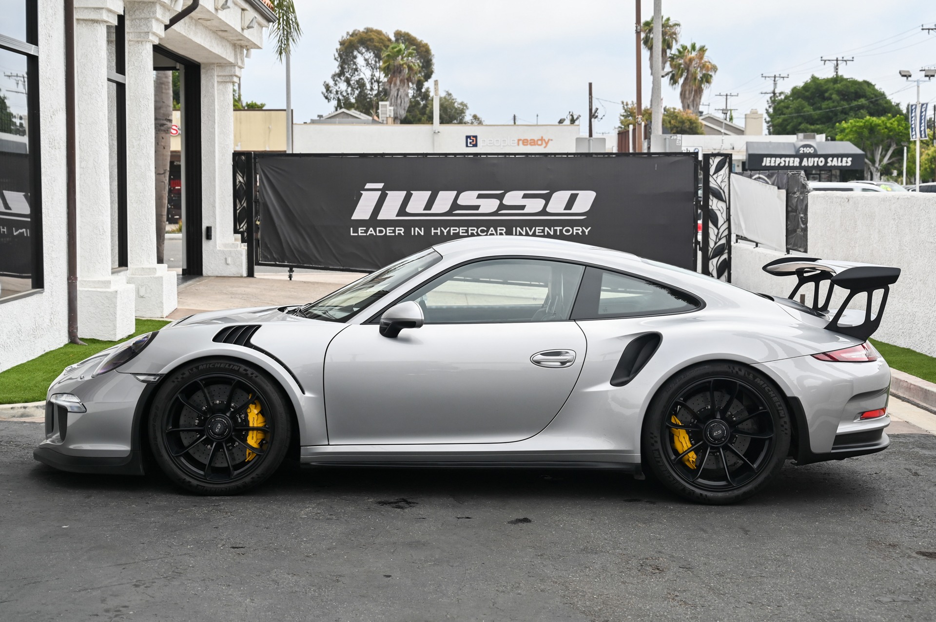 Used 2016 Porsche 911 GT3RS for sale Sold at iLusso in Costa Mesa CA 92626 4
