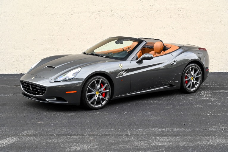Used 2010 Ferrari California for sale $99,900 at iLusso in Costa Mesa CA