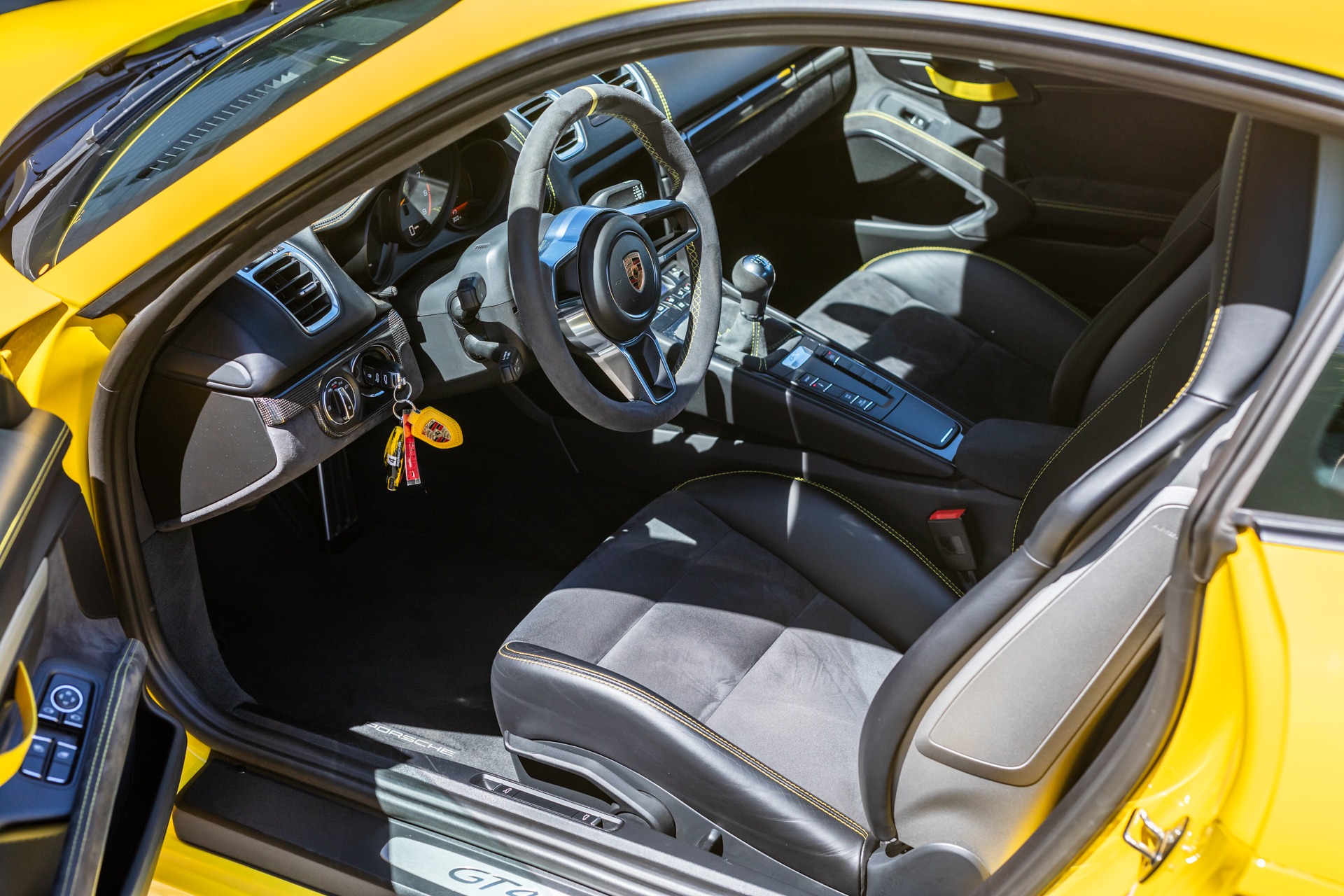 Used 2016 Porsche Cayman GT4 for sale Sold at iLusso in Costa Mesa CA 92626 5
