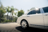 Used 2017 Bentley Mulsanne for sale Sold at iLusso in Costa Mesa CA 92626 30