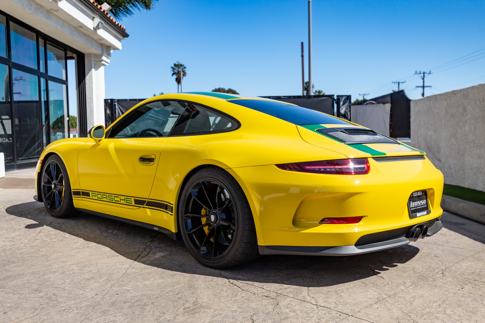 Used 2016 Porsche 911 R for sale Sold at iLusso in Costa Mesa CA 92626 2