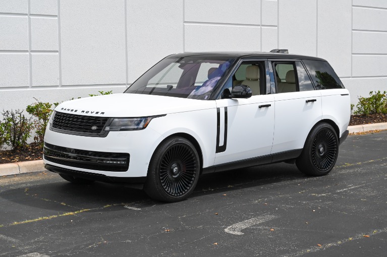 Used 2023 Land Rover Range Rover P530 SE for sale $104,980 at iLusso in Costa Mesa CA