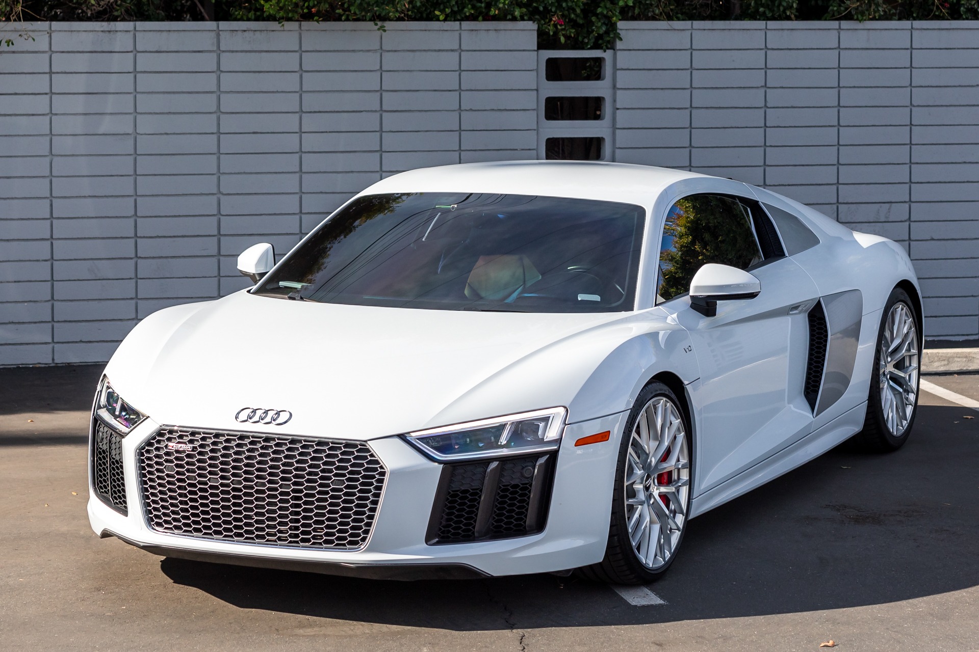 Used-2018-Audi-R8-52-quattro-V10-1702342685