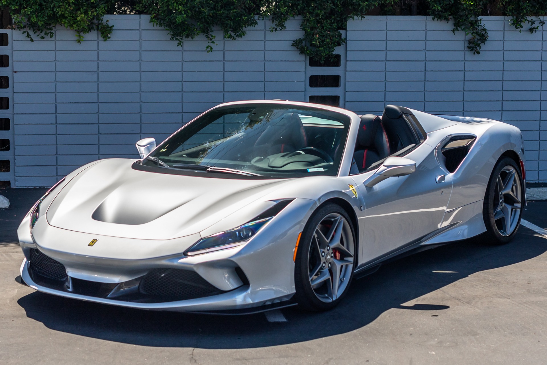 Used-2021-Ferrari-F8-Spider-1689116655