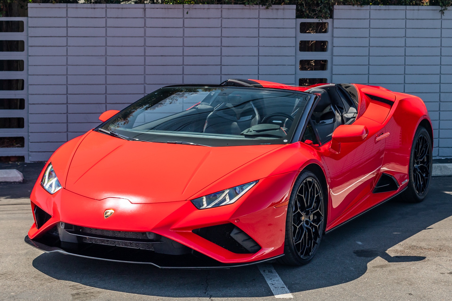 Used-2021-Lamborghini-Huracan-EVO-Spyder-1713805938