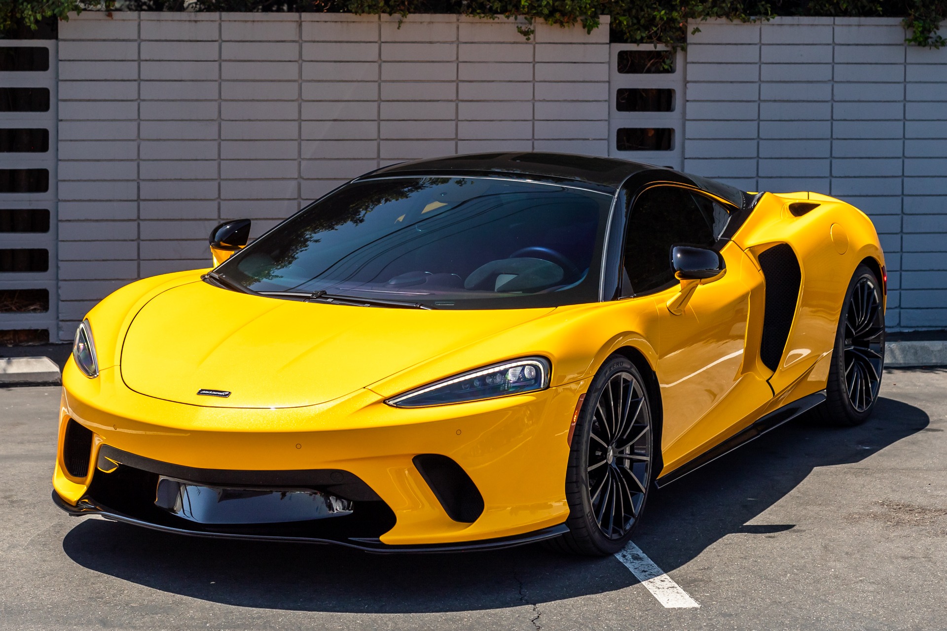 Used-2021-McLaren-GT-1721694519