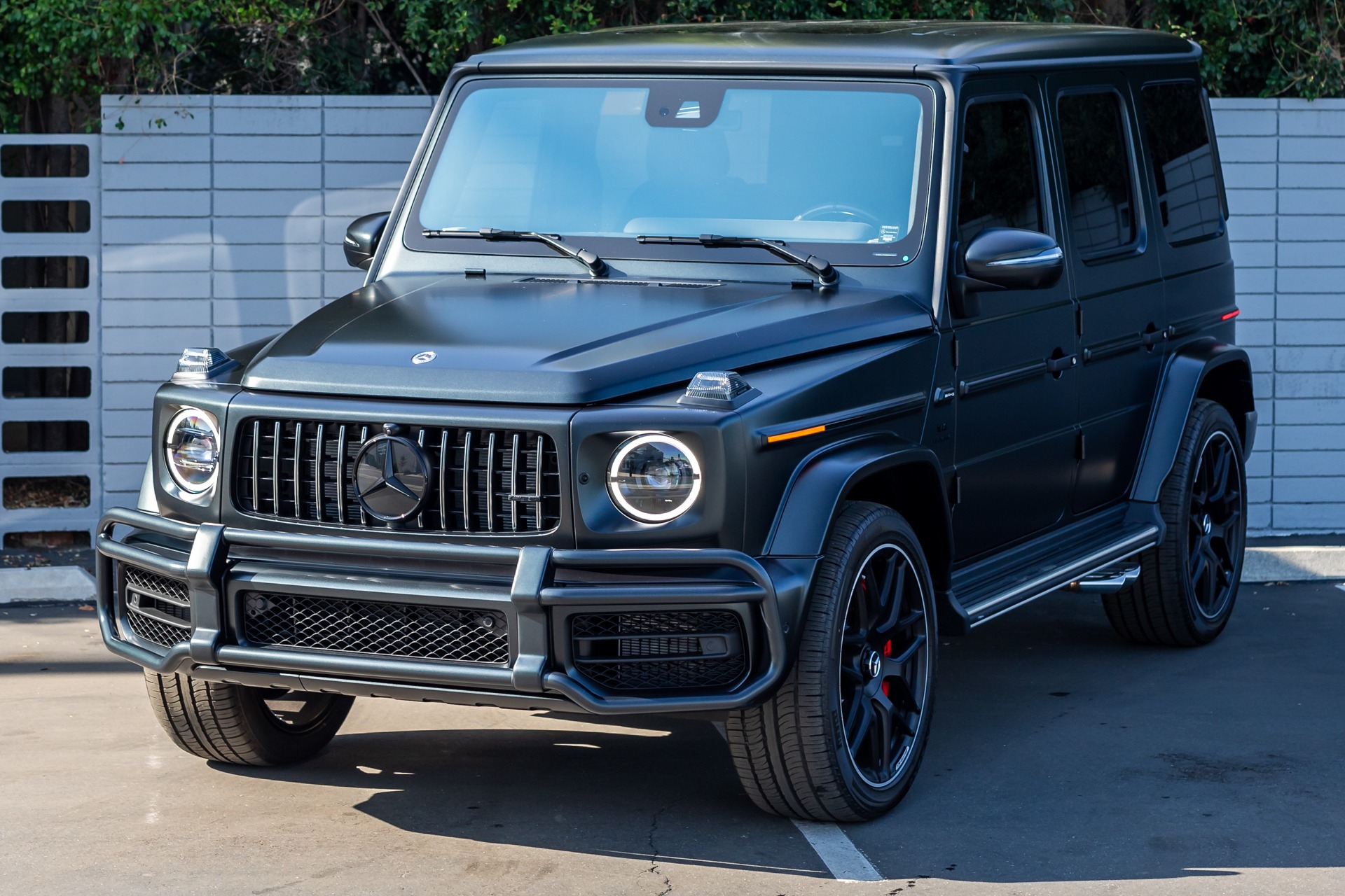 Used-2022-Mercedes-Benz-G-Class-AMG-G-63-1702668670