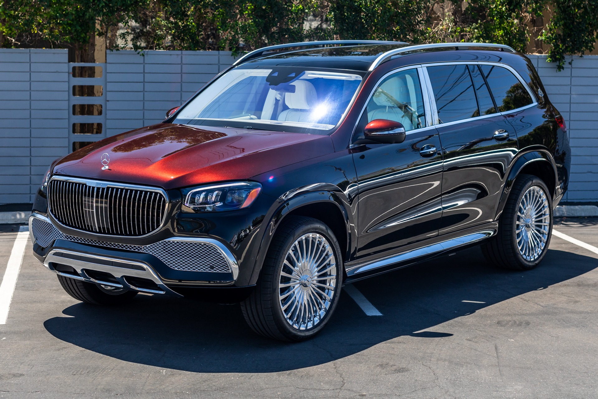 Used-2022-Mercedes-Benz-GLS-Mercedes-Maybach-GLS-600-4MATIC-1689623945