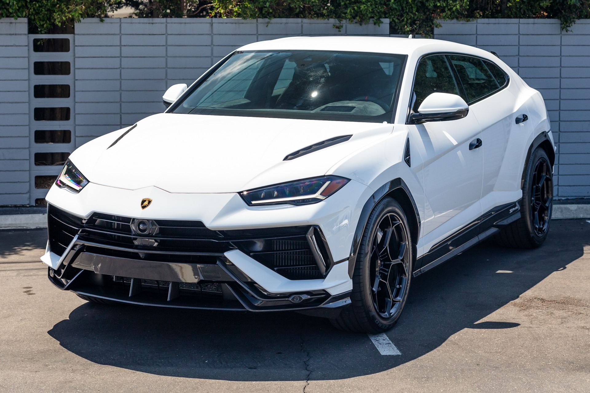 Used-2024-Lamborghini-Urus-Performante-1718127498 (1)